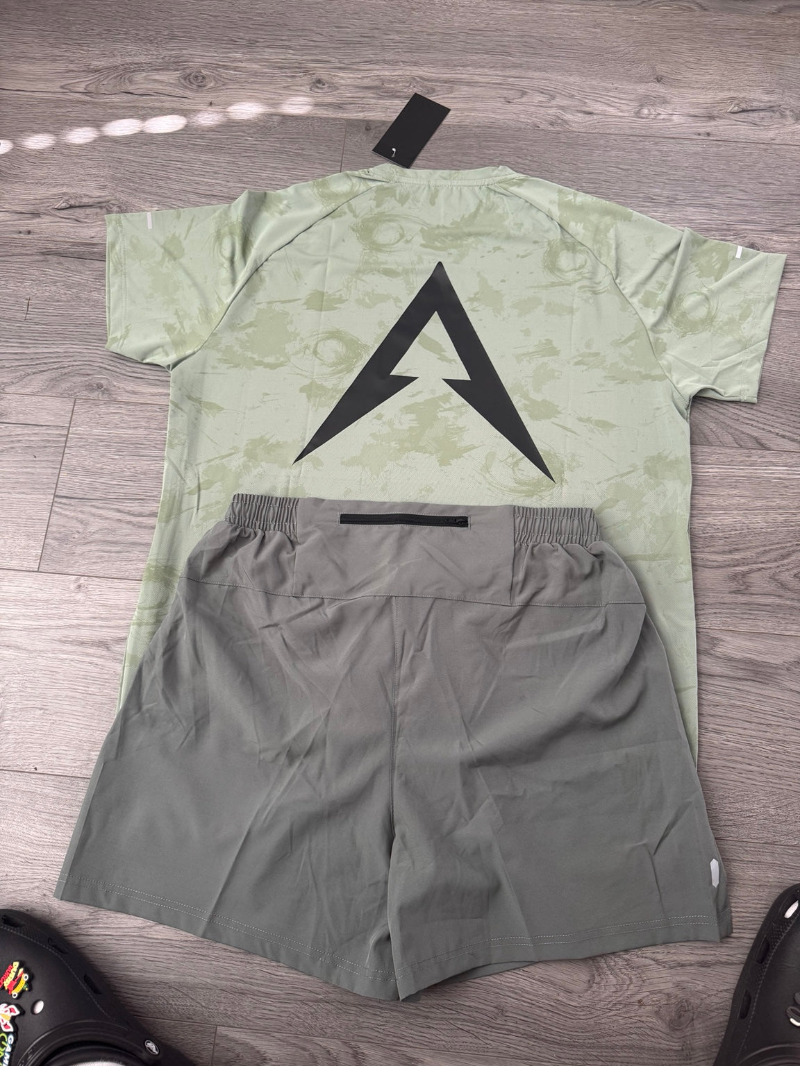 AVRYX Sage Camo Set
